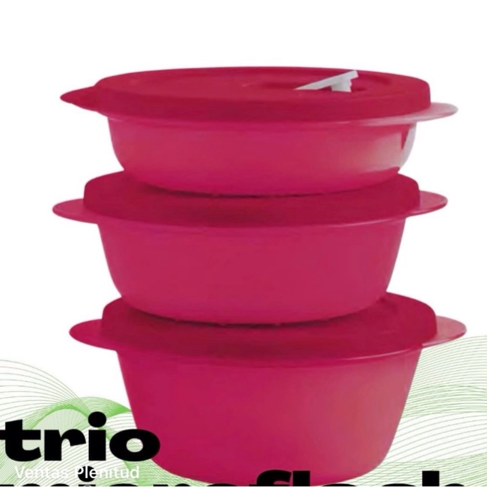New Tupperware CrystalWave Plus Round Set of 3 Burgundy Color